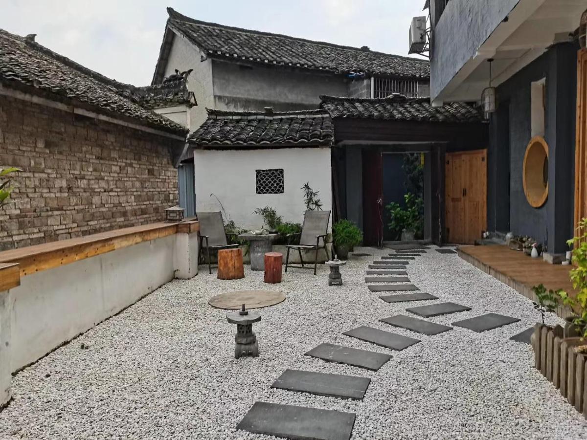 云起山居庭院观景民宿 Fenghuang Dış mekan fotoğraf
